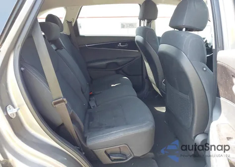 2018 Kia Sorento 2.4L Lx from USA, damaged, VIN 5XYPG4A3XJG401741